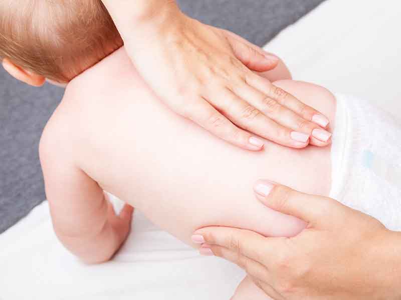 portare bambino osteopata